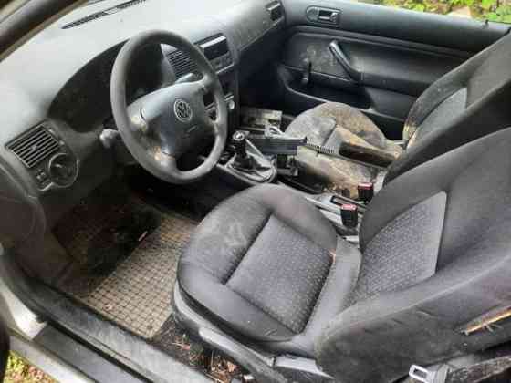 Volkswagen Golf Sarov