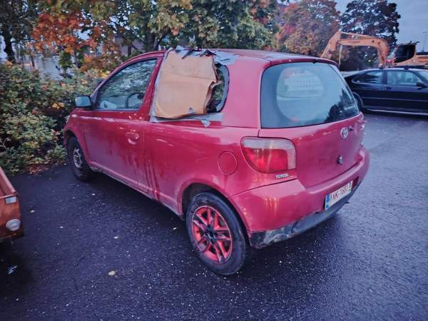 Toyota Yaris Нурмиярви - изображение 3