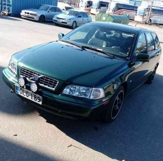 Volvo V40 Рованиеми