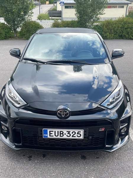 Toyota GR Yaris Sibbo - valokuva 1