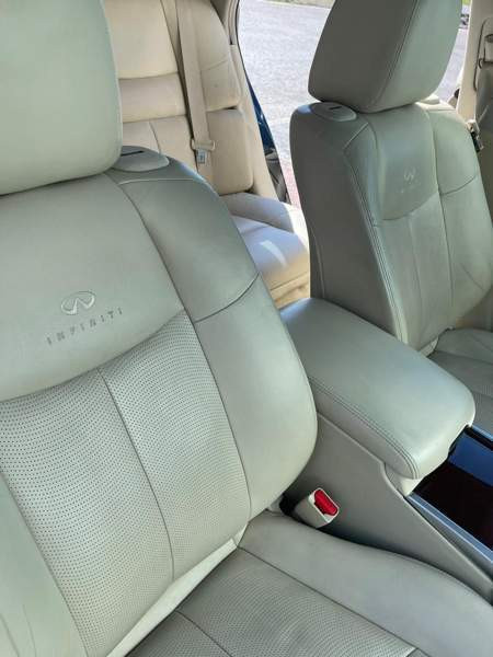 Infiniti Q70 Kouvola - valokuva 5