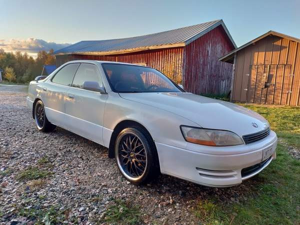 Lexus ES300 Posio - valokuva 4