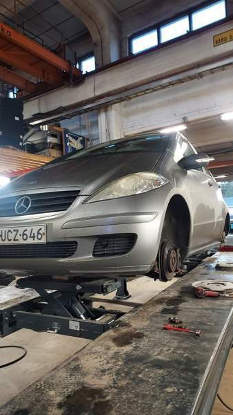 Mercedes-Benz 180 Luga – foto 1