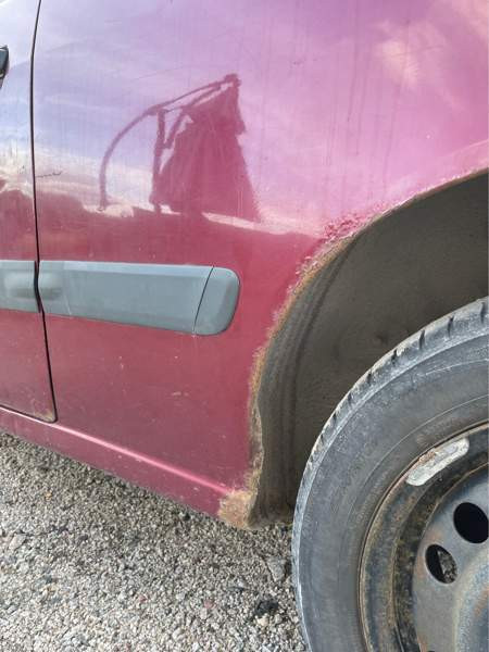 Toyota Starlet Sarov - valokuva 8