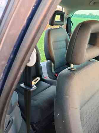 Seat Alhambra Alahärmä