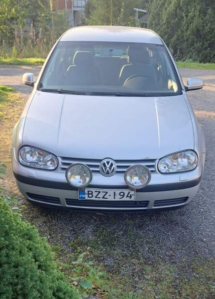 Volkswagen Golf Pirkkala - valokuva 2