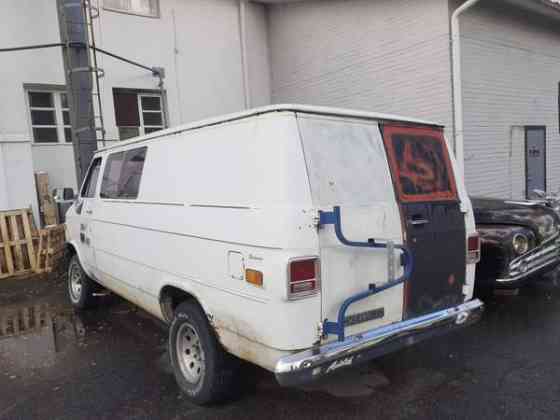 Chevrolet Chevy Van Tuusniemi