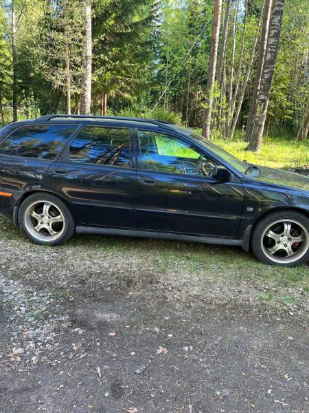 Volvo V40 Somero - photo 3