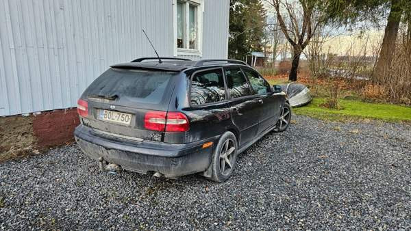 Volvo V40 Laihia - valokuva 4