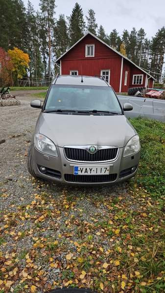 Skoda Roomster Juuka - photo 1