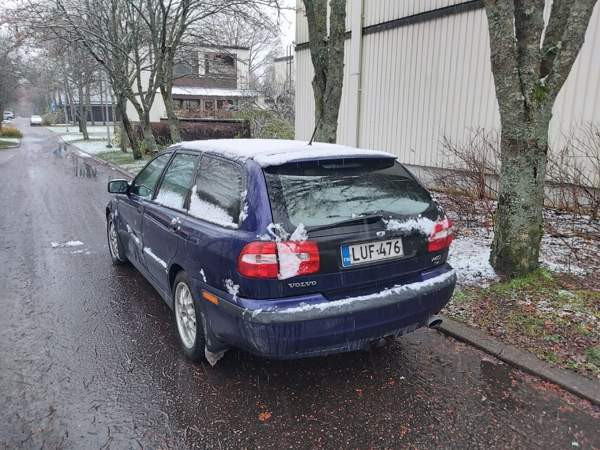 Volvo V40 Vantaa - valokuva 2