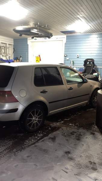 Volkswagen Golf Liperi - valokuva 2