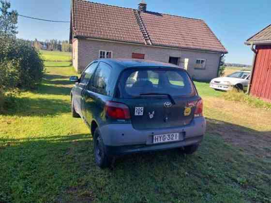 Toyota Yaris Turtkul