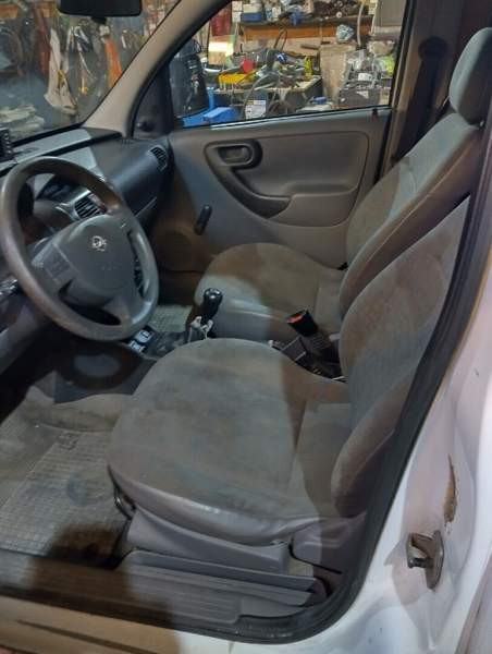 Opel Combo Joensuu - valokuva 5