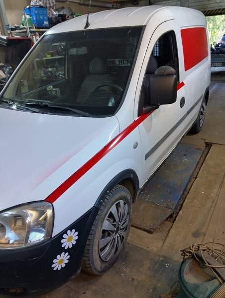 Opel Combo Joensuu - valokuva 1