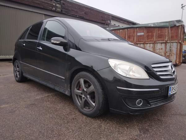 Mercedes-Benz B Коувола - изображение 1
