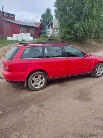 Audi A4 Allroad Pertunmaa