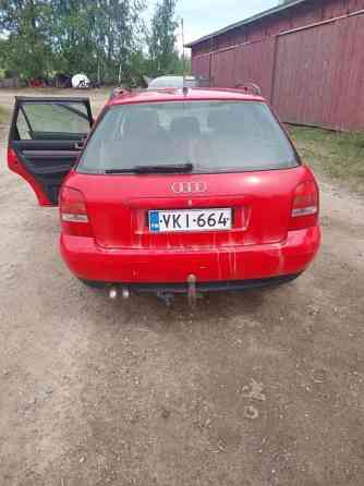 Audi A4 Allroad Pertunmaa