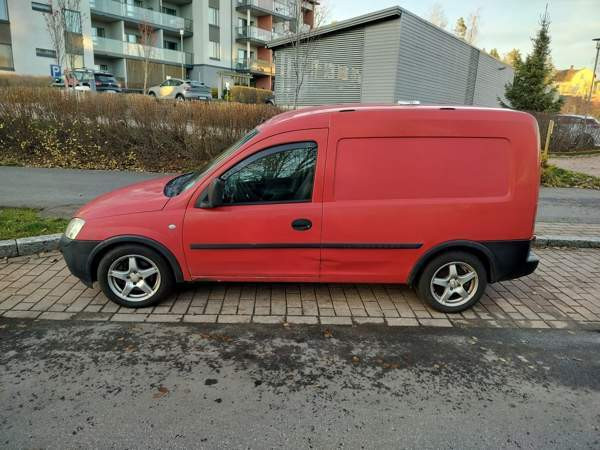 Opel Combo Espoo - valokuva 4