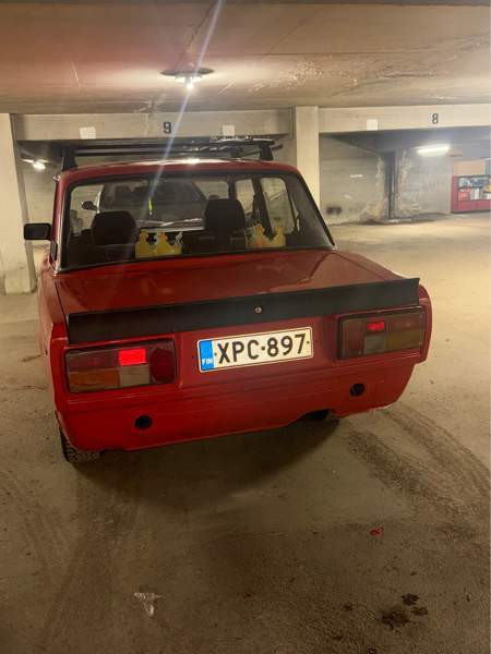 Lada 2105 Chukotskiy Avtonomnyy Okrug - valokuva 4