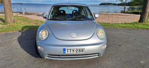 Volkswagen New Beetle Ugleural'skiy - valokuva 4