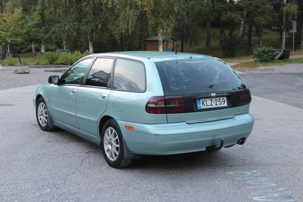 Volvo V40 Jaervenpaeae – foto 5