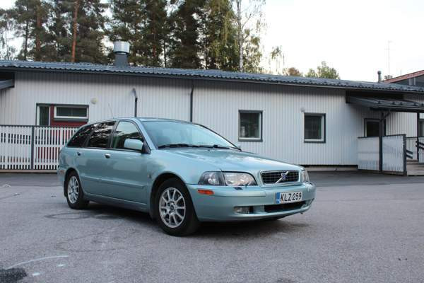 Volvo V40 Jaervenpaeae – foto 1