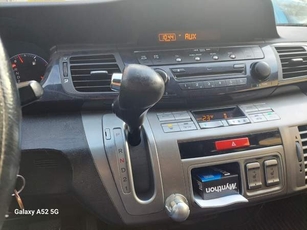 Honda FR-V Chukotskiy Avtonomnyy Okrug - valokuva 6