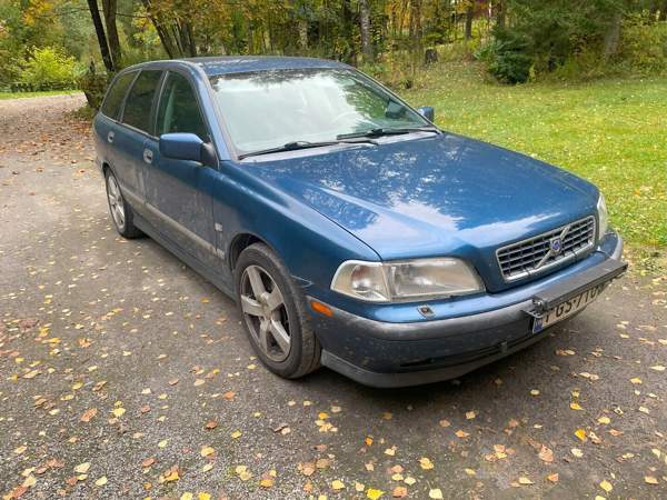 Volvo V40 Punkaharju - valokuva 2