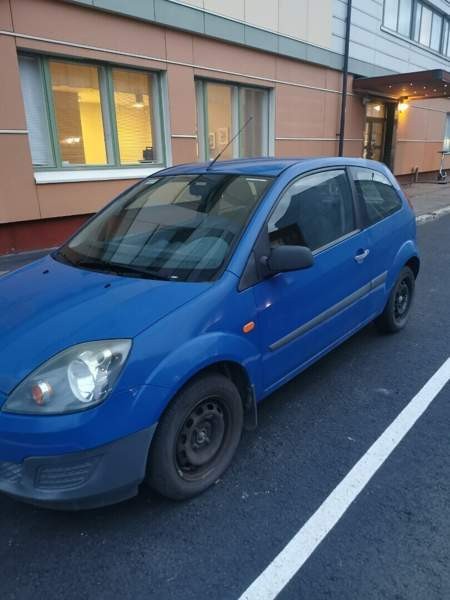 Ford Fiesta Van Zaporiz'ka Oblast' - valokuva 2