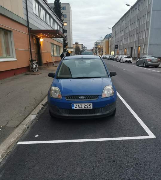 Ford Fiesta Van Zaporiz'ka Oblast' - valokuva 1