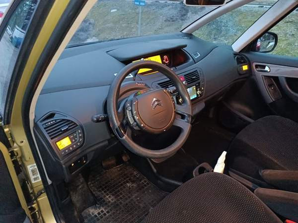 Citroen Grand C4 Picasso Глебычево - изображение 8