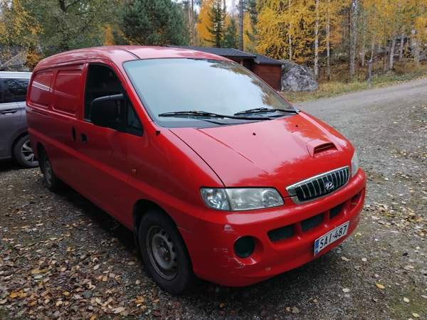 Hyundai H1 Van Sysmä - valokuva 3