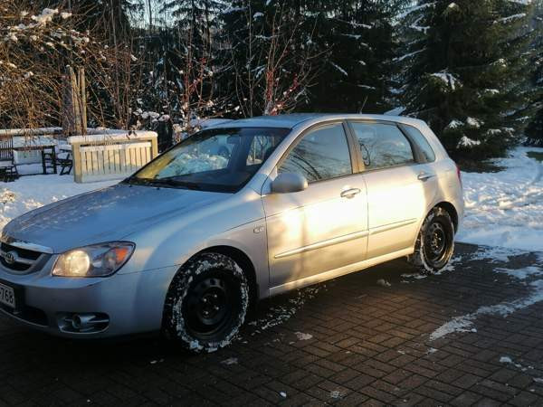 Kia Cerato Nokia - valokuva 7