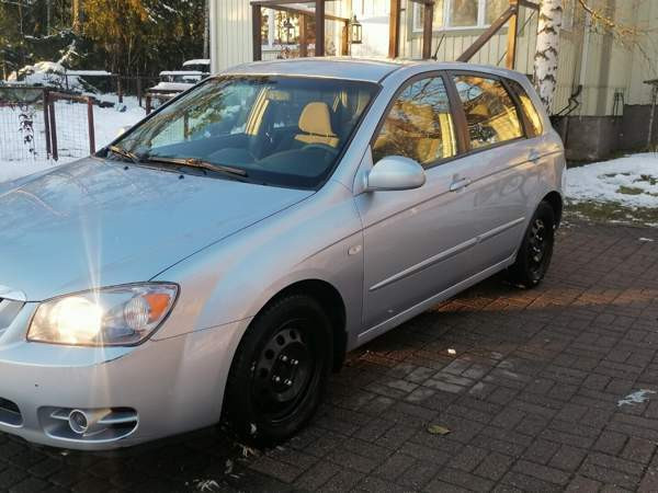 Kia Cerato Nokia - valokuva 5