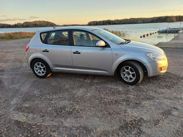 Kia Ceed Loppi – foto 2