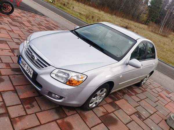 Kia Cerato Kirkkonummi - valokuva 7