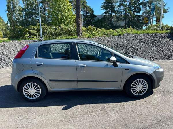 Fiat Grande Punto Лохья - изображение 5
