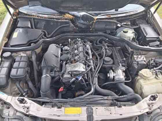 Mercedes-Benz E Siikalatva