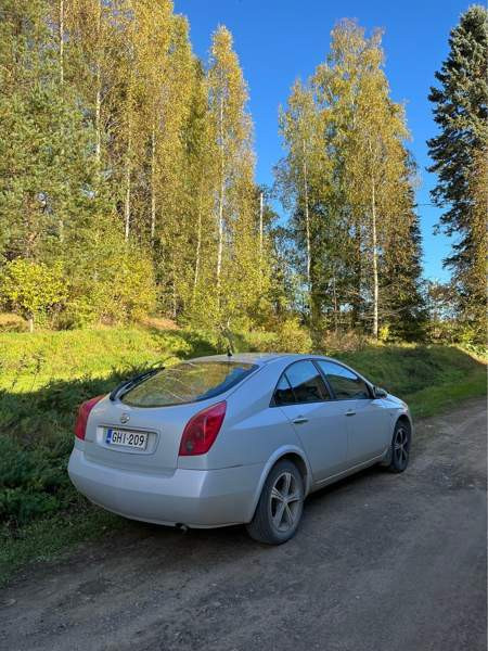 Nissan Primera Sulkava - valokuva 1