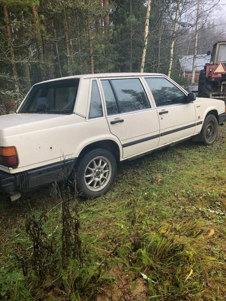 Volvo 740 Loimaan Kunta – foto 4
