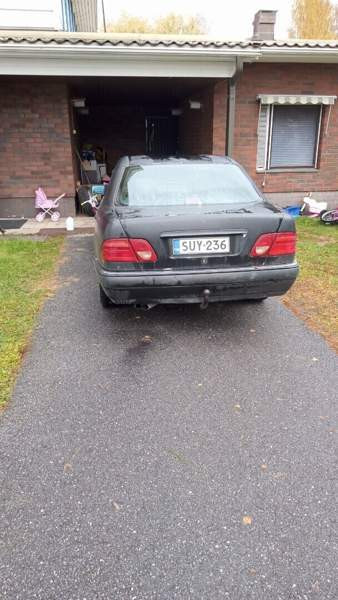 Mercedes-Benz 320 Kihniö - valokuva 2