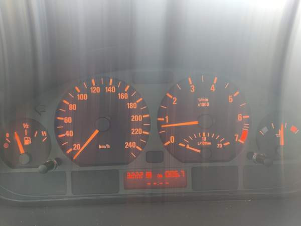 BMW 316 Konnevesi - изображение 7