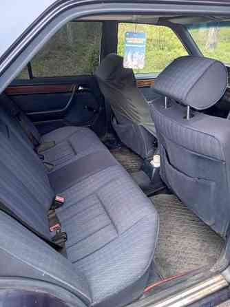 Mercedes-Benz 300 Perho