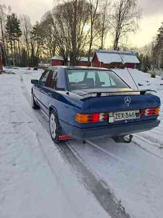 Mercedes-Benz 190 Siikainen