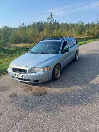 Volvo V70 Multia