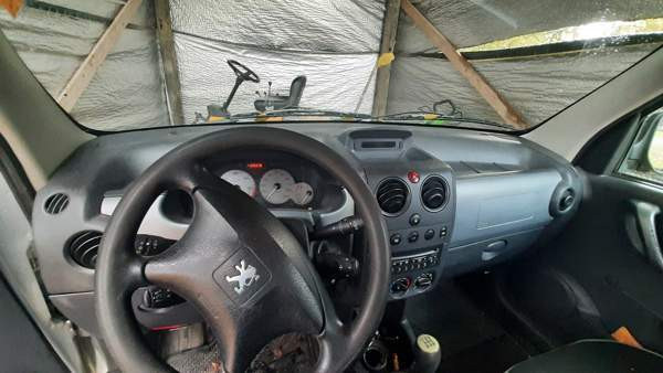 Peugeot Partner Chuvashskaya Respublika - valokuva 5