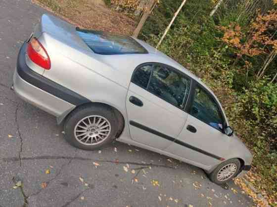Toyota Avensis Jyväskylä