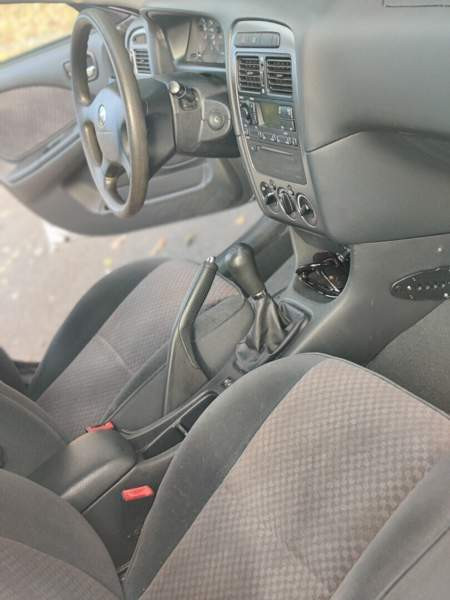 Toyota Avensis Jyvaeskylae - photo 8