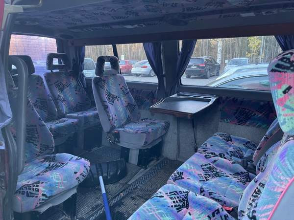 Volkswagen Transporter Turtkul - valokuva 3